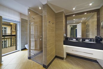 EA Hotel Atlantic Palace - апартамент Deluxe - ванная комната